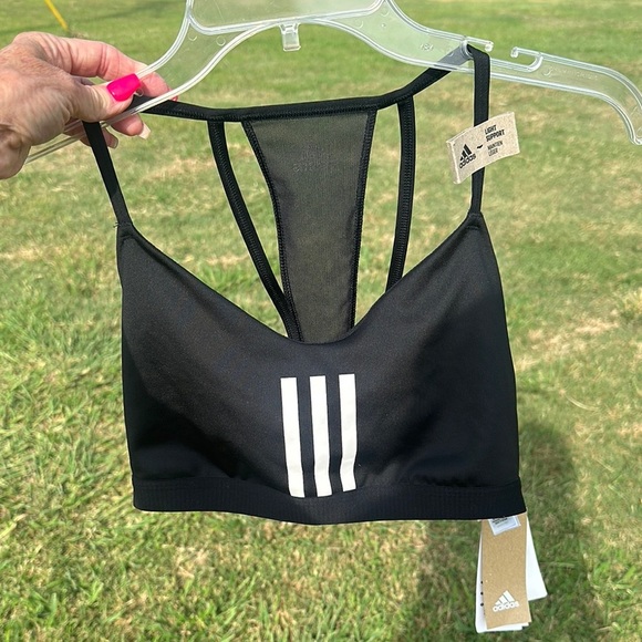 Adidas Black Sports Bra with Moisture-Wicking Fabric - Picture 9 of 10